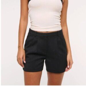Abercrombie & Fitch Sloane Black Low Rise Tailored Shorts NWT size 27